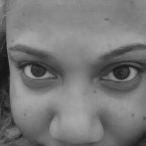 Meet your Posher, Lakisha